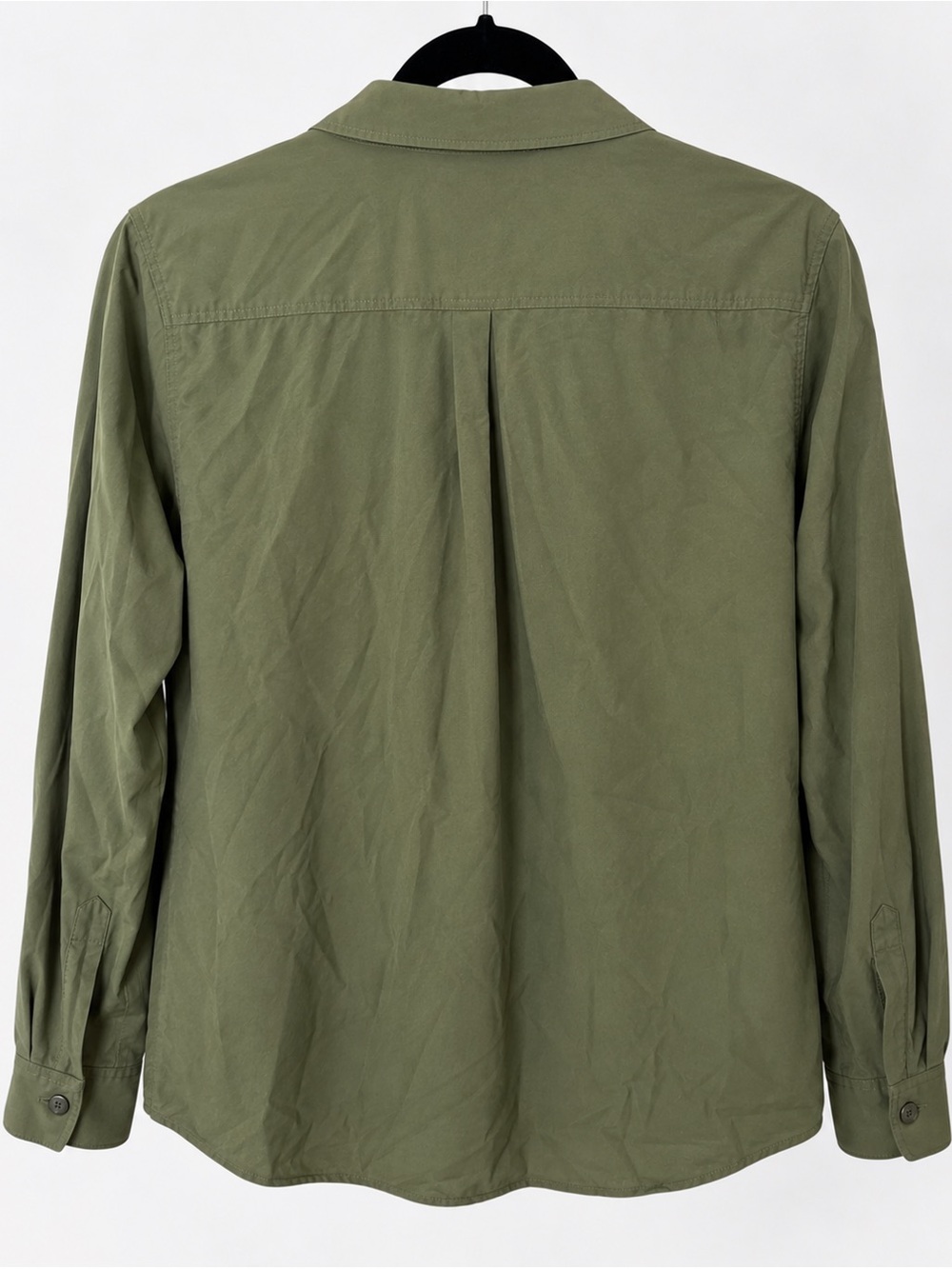 UNIQLO Women’s Olive Green Button Down Shirt Size Medium - Picture 2 of 3